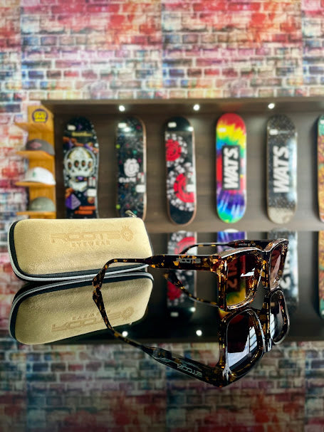 Óculos de Sol Roots Eyewear - Marrom Rajado