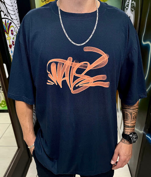 Camiseta Fat Cap Wats Company - Marinho