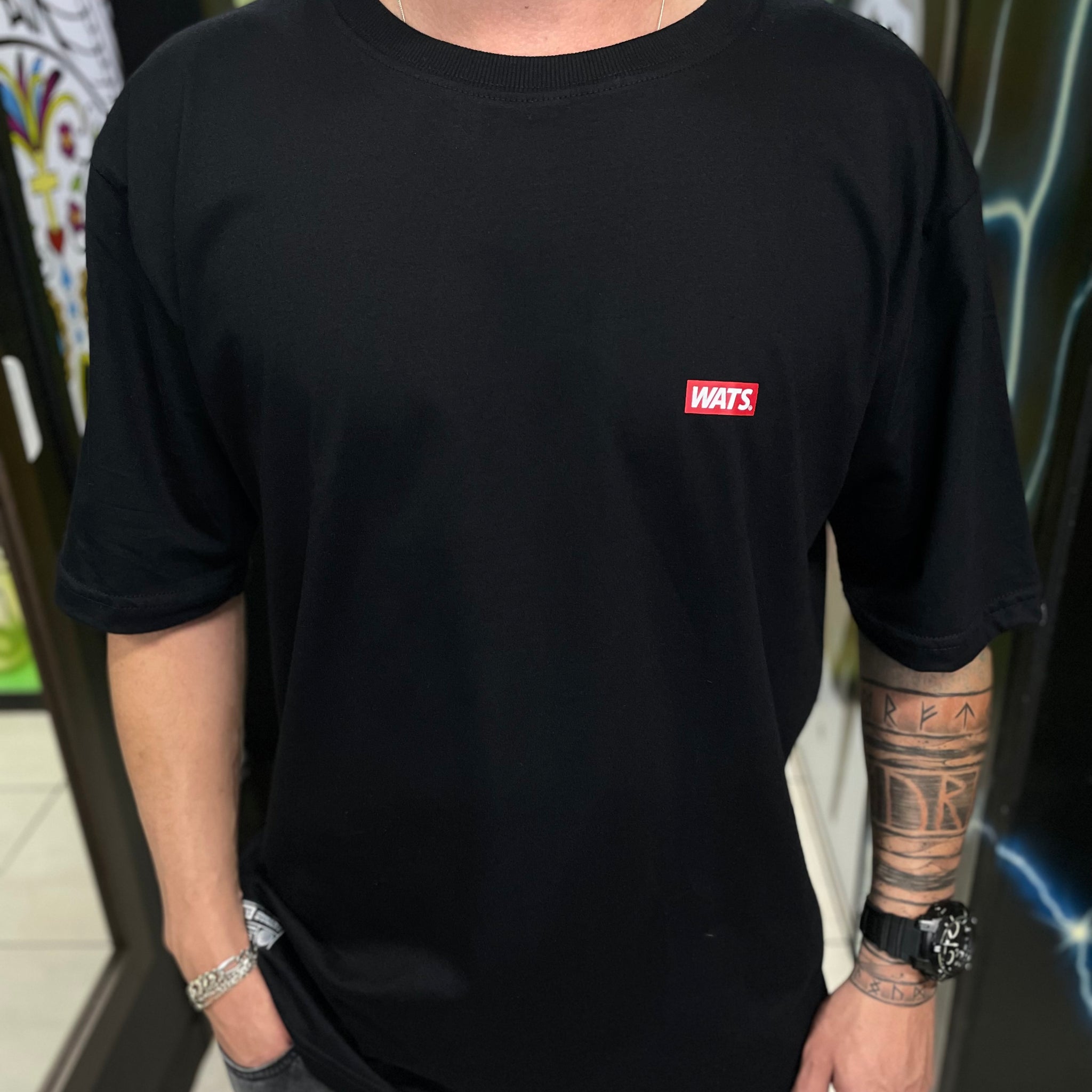 Camiseta Small Box Wats Company Preto