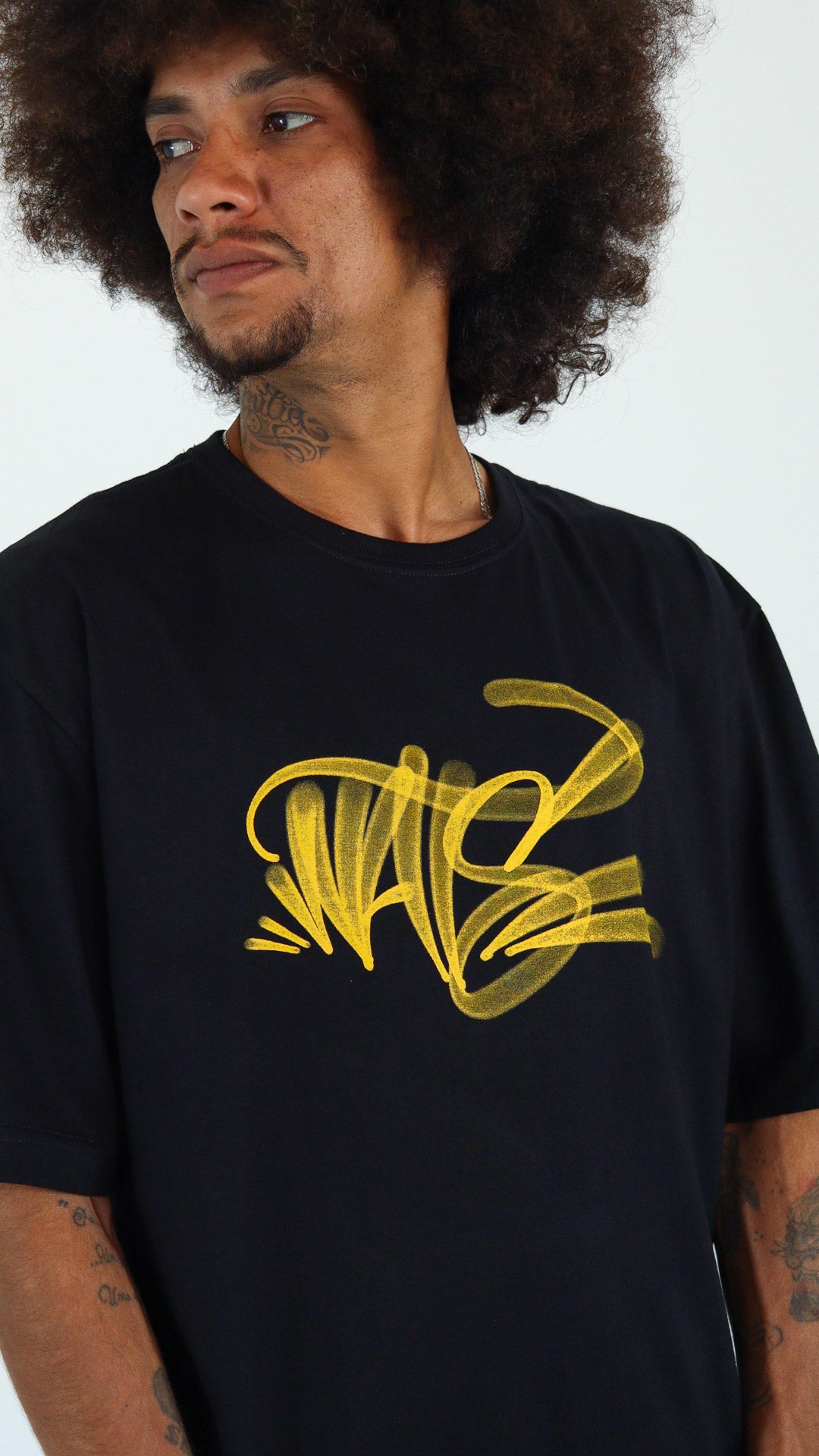 Camiseta Fat Cap Wats Company- Preta