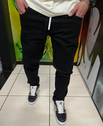 Calça Sarja Tradicional Wats Company Preta