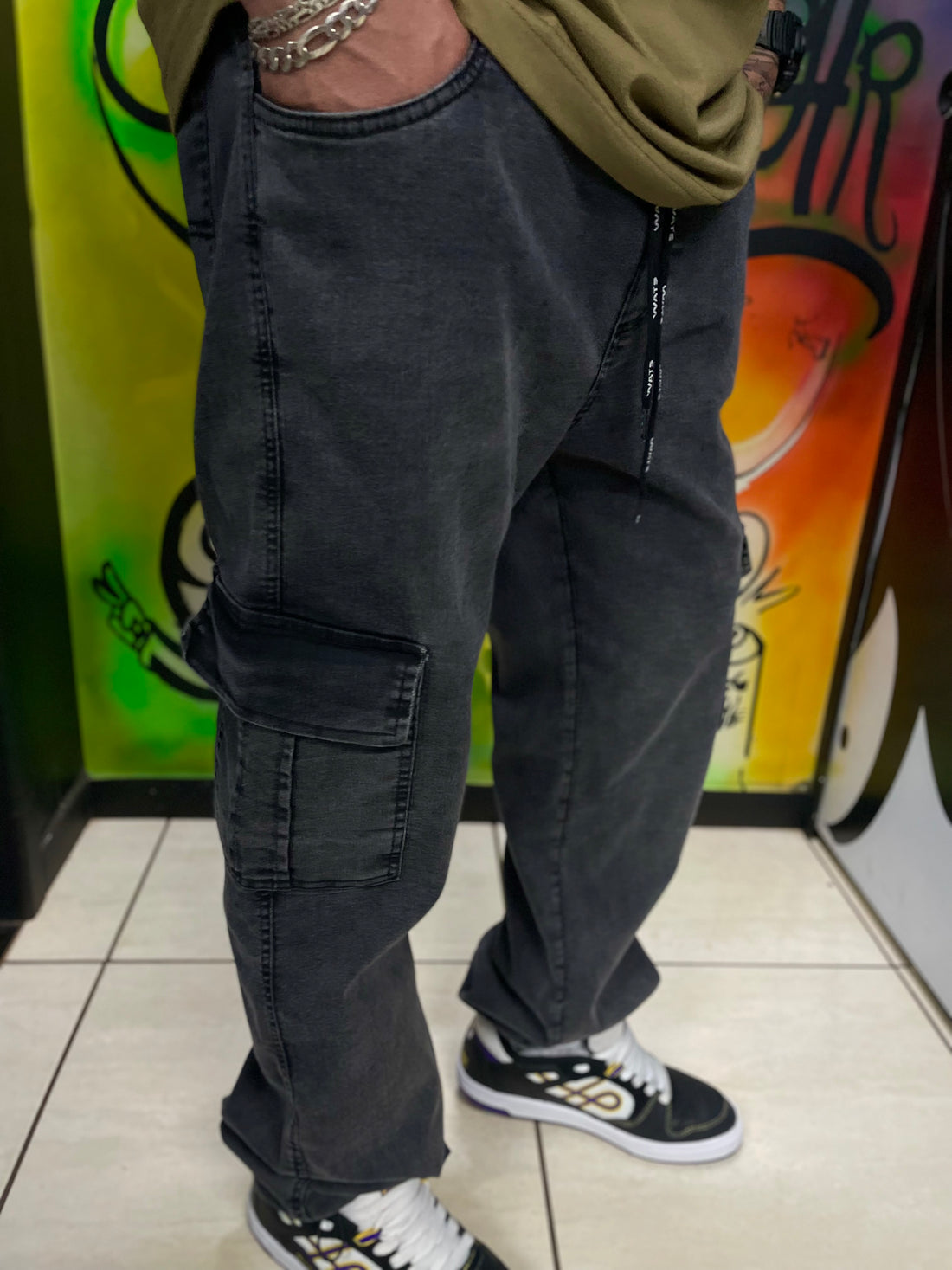 Calça Jeans Cargo Marmorizada Wats Company Preto