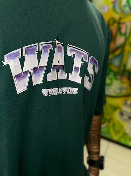 Camiseta College Wats Company - Verde Musgo